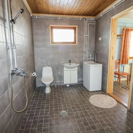 Casa de Férias Paulu By Interhome Raattama